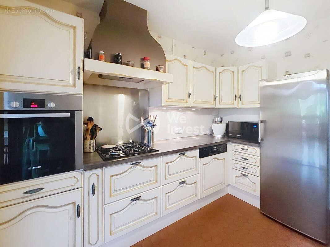 Maison à FONTAINE-LES-VERVINS