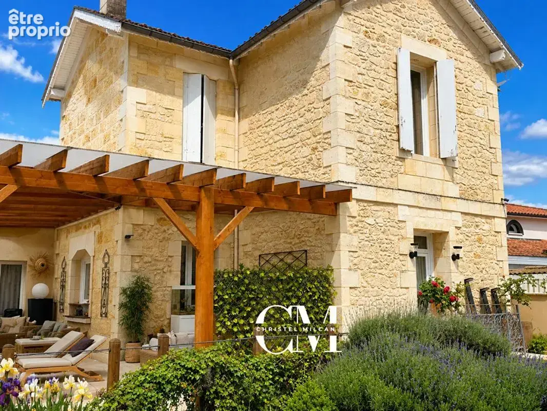 Maison en pierre rénovée avec piscine et potentiel événementiel 160 m²  Libourne - photo 3