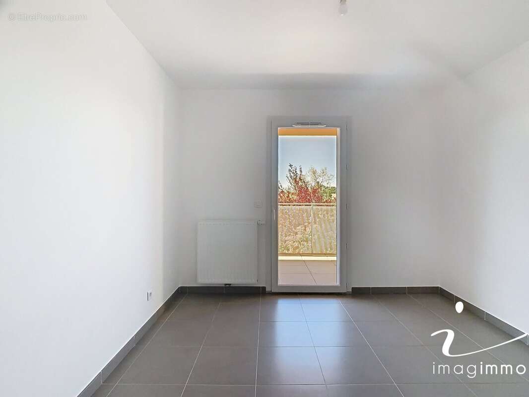 Appartement à JUVIGNAC