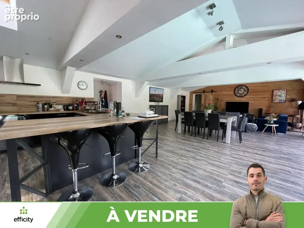 Maison 182 m² à Bonneuil-Matours  - photo 8