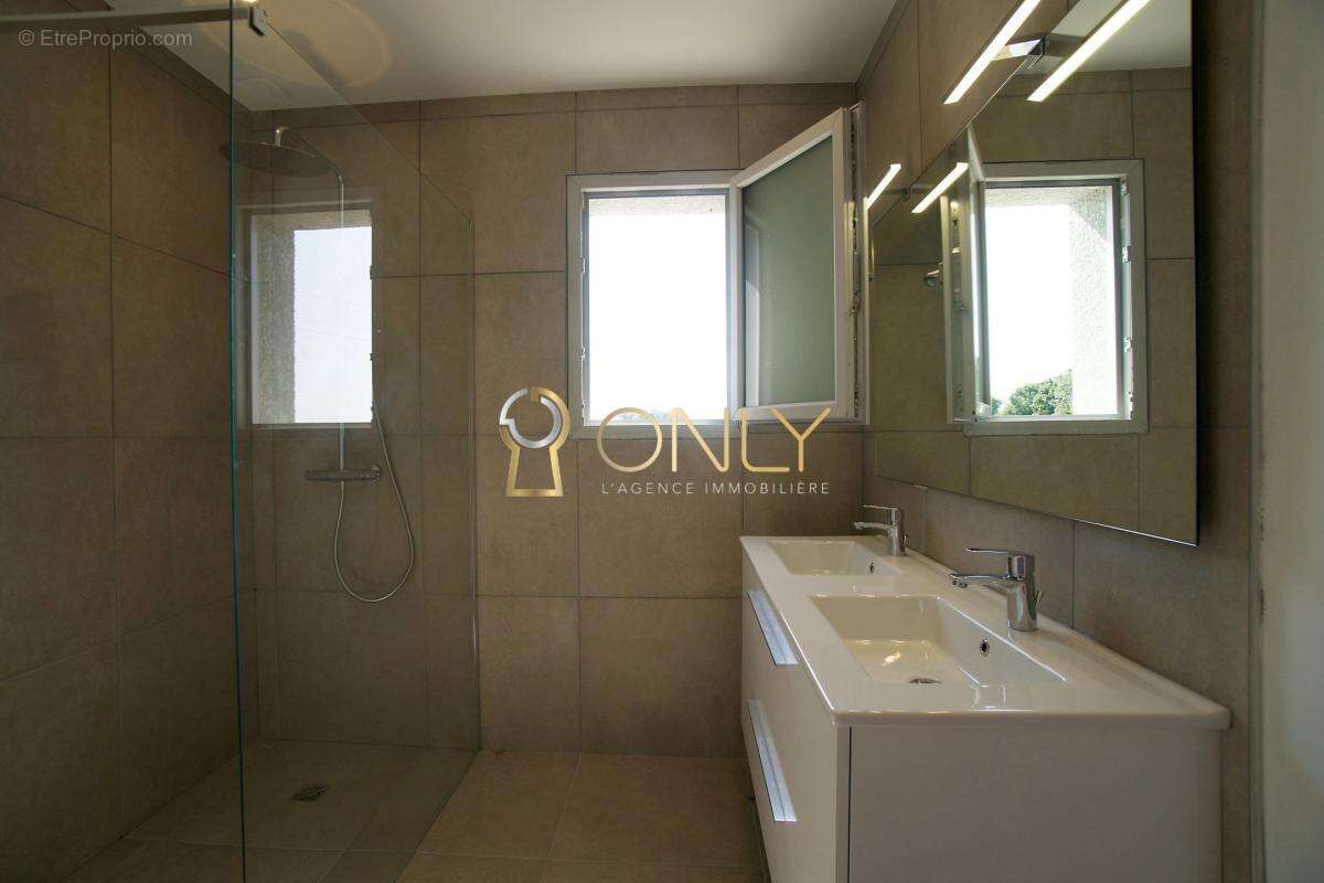 Maison à VILLENEUVE