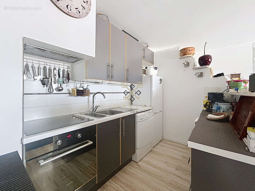 Appartement t2 - dernier etage - porto-vecchio - photo 5