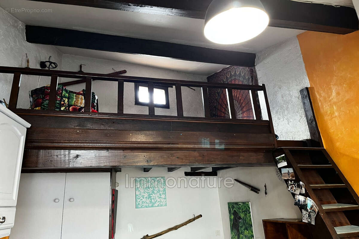 Appartement à GANGES