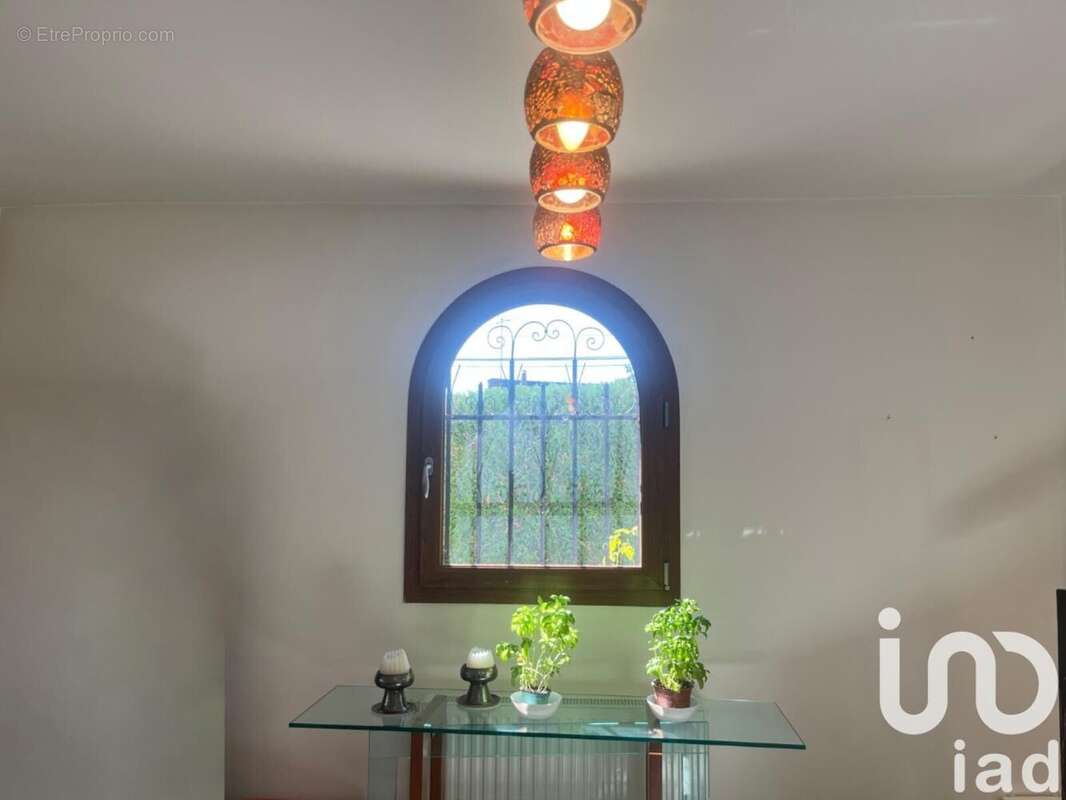 Photo 3 - Maison à TRUYES