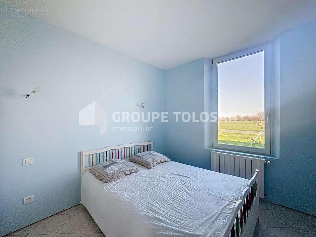 Maison à SAINT-SULPICE