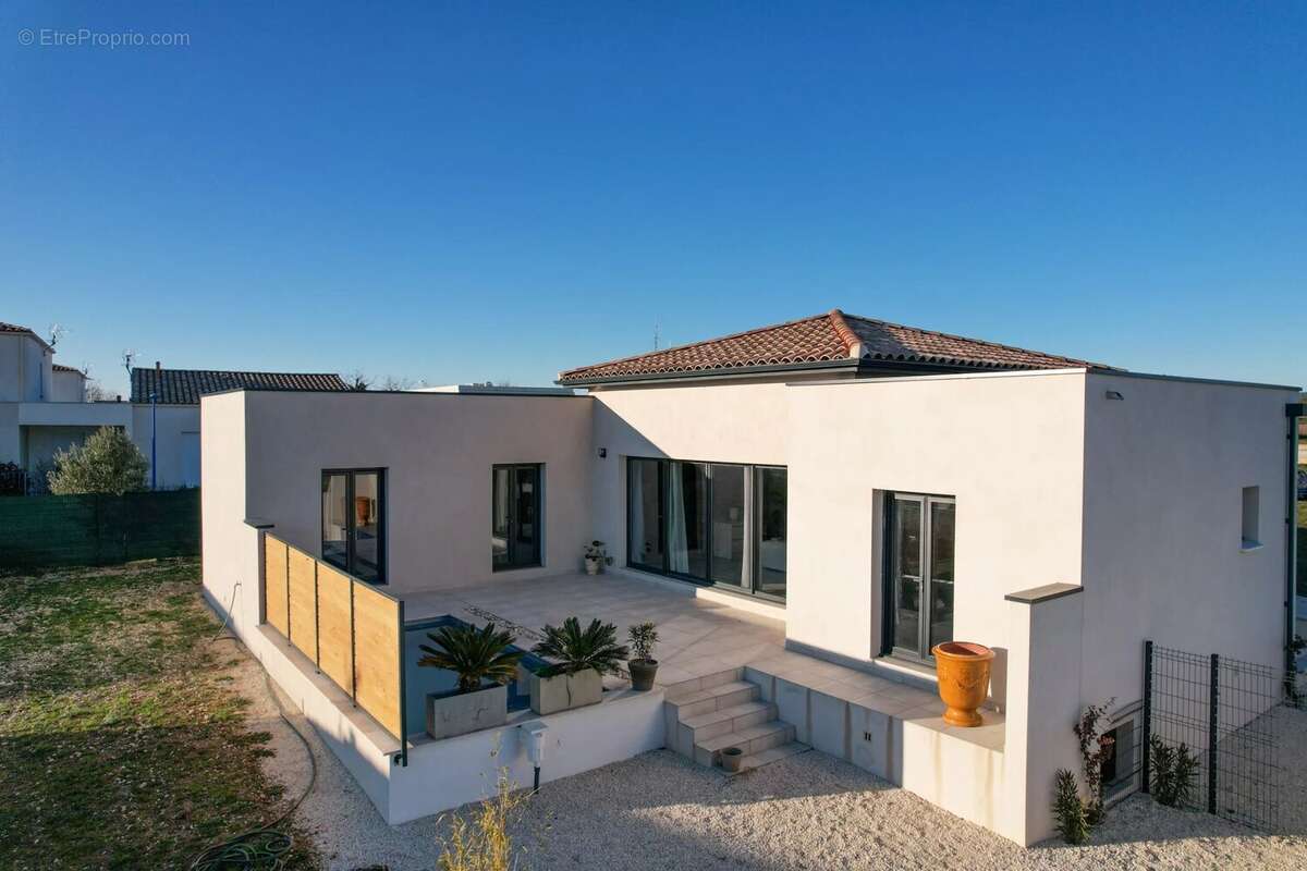 Maison à UZES
