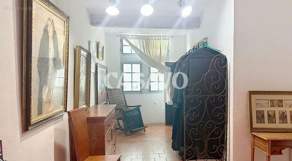Vente Maison 7 pièces de 171m² - 13200 Arles - photo 8