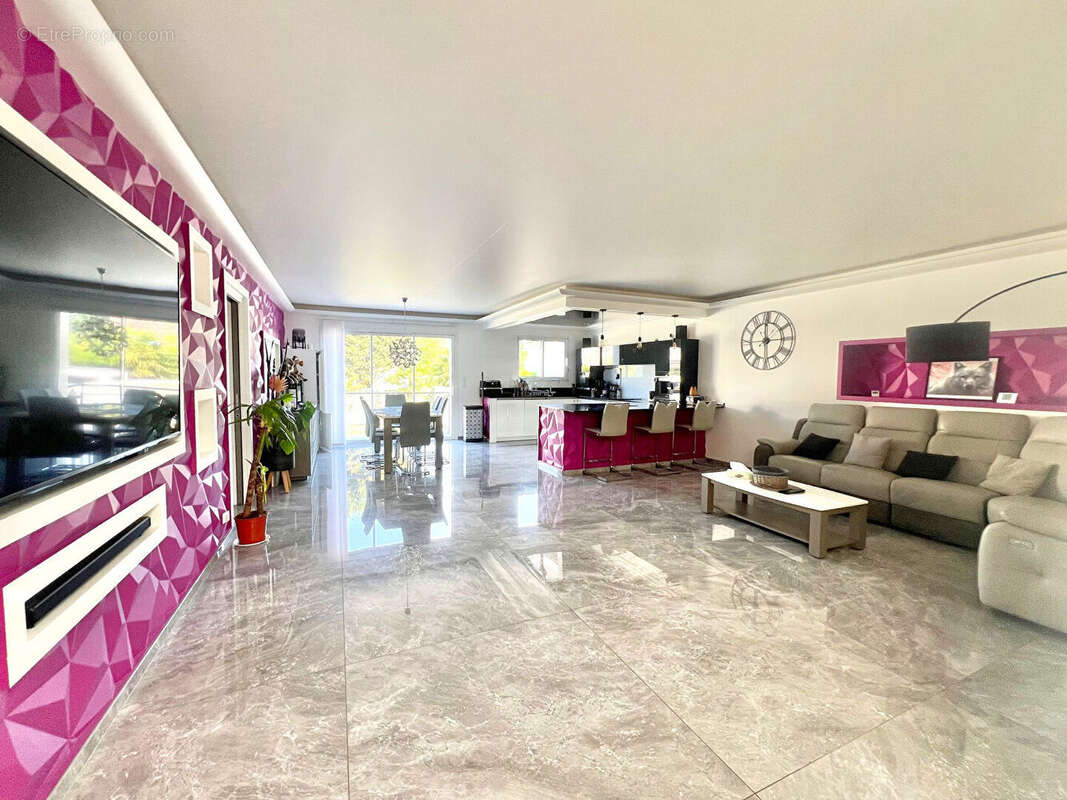 Maison à CONFLANS-SAINTE-HONORINE