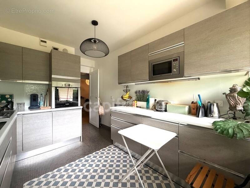 Appartement à LOUVECIENNES