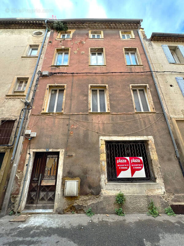Maison à BAGNOLS-SUR-CEZE
