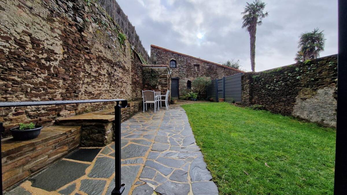 Maison à LE LOROUX-BOTTEREAU