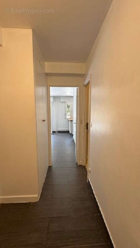 Appartement à SAINT-MAUR-DES-FOSSES