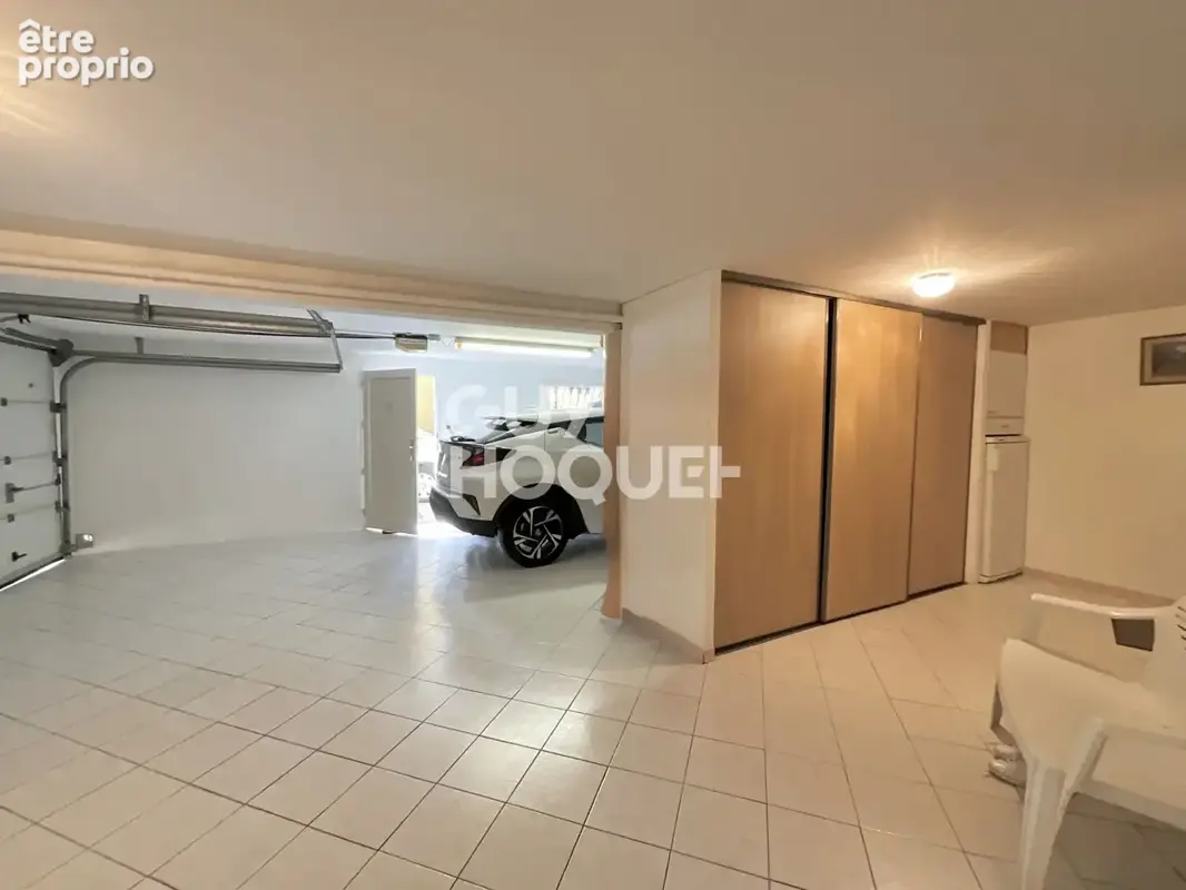Villa T5 avec piscine sur une parcelle d'environ 1 200 m2 - photo 15