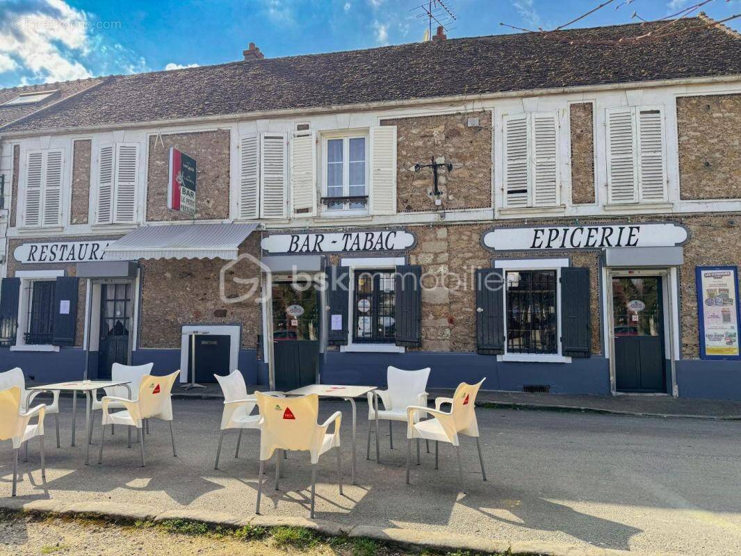 Commerce à PRESLES-EN-BRIE