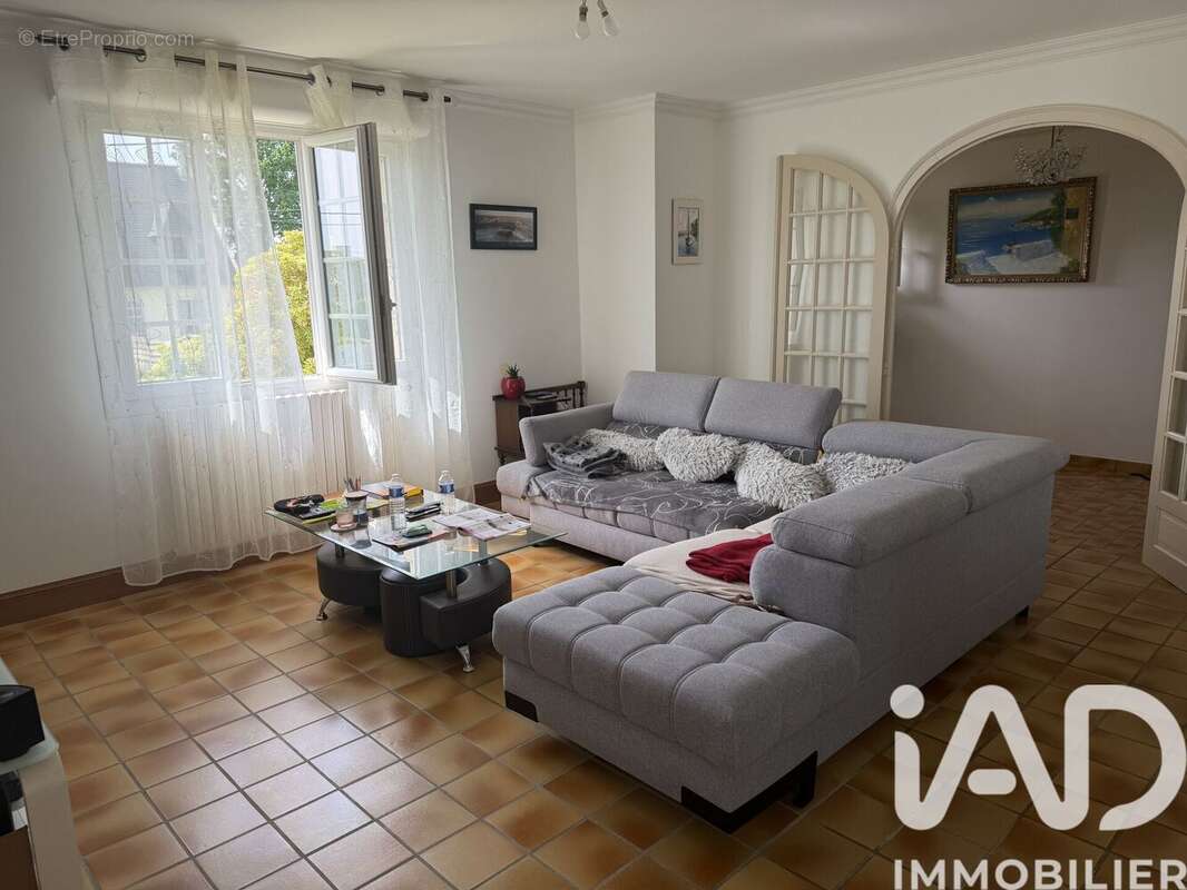 Photo 4 - Maison à LANDIVISIAU