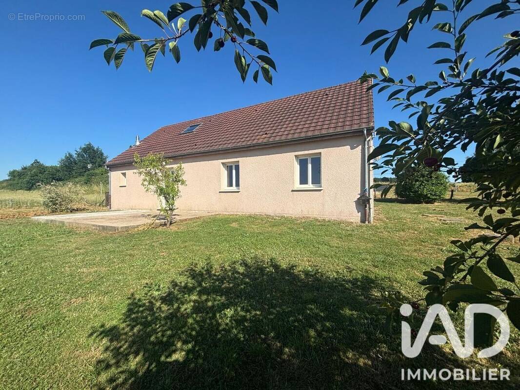 Photo 1 - Maison à AUTREY-LES-GRAY