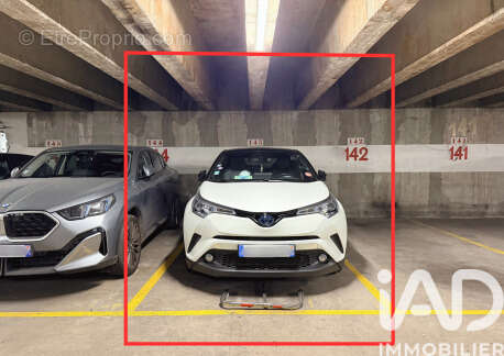 Photo 2 - Parking à PARIS-13E