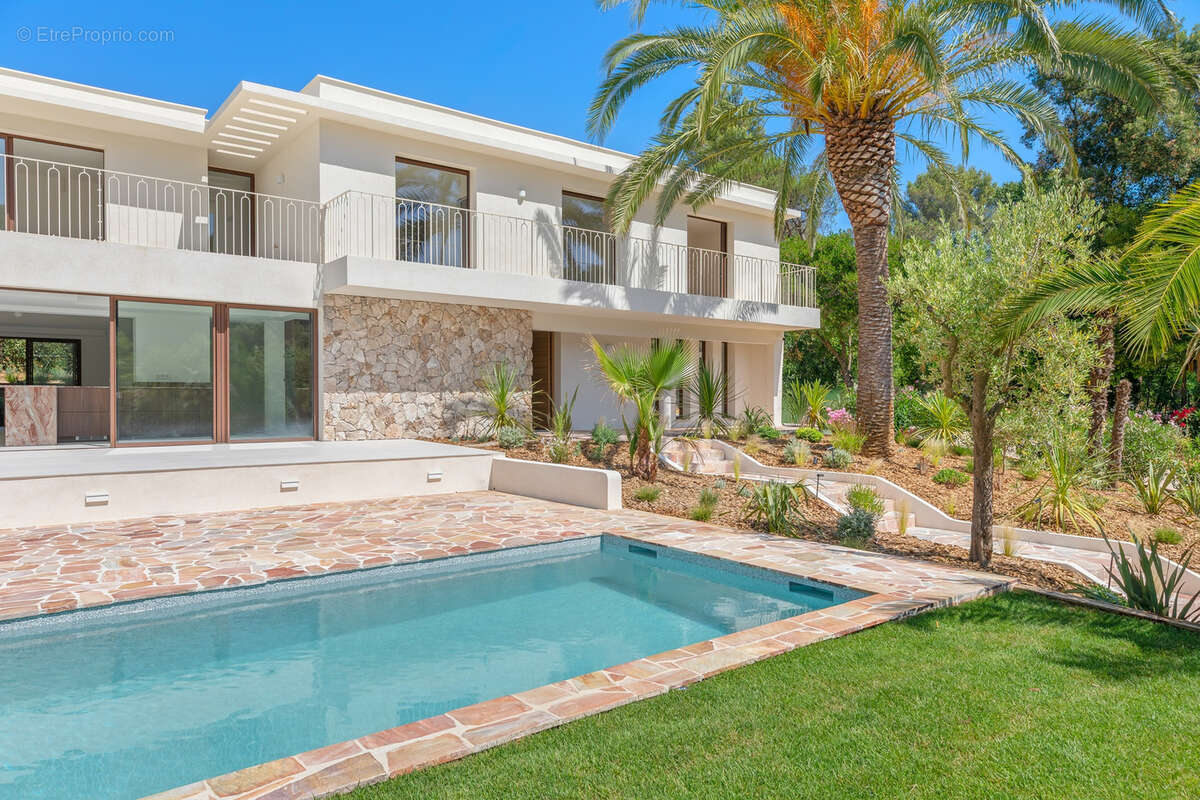 Maison à LA CROIX-VALMER