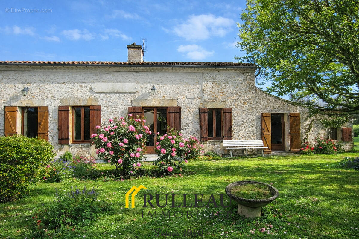 Maison à CARTELEGUE