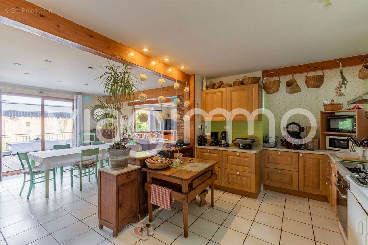 Superbe Chalet à DINOZE  dans un cadre de vie privilégié - photo 5