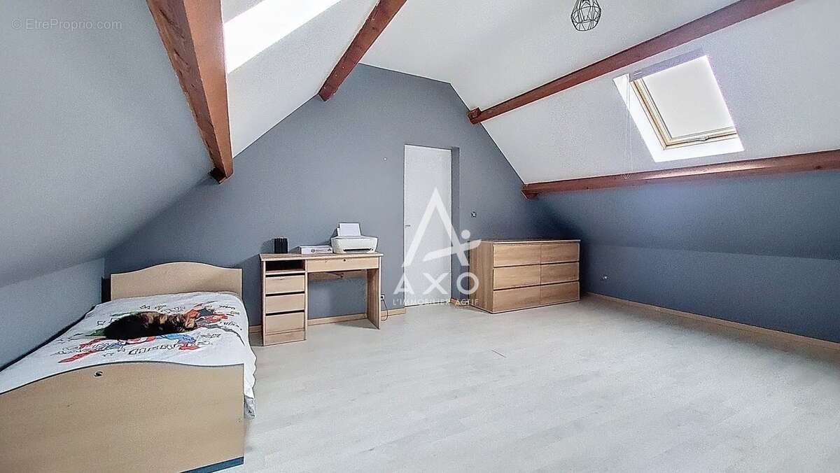 Maison à CHALETTE-SUR-LOING