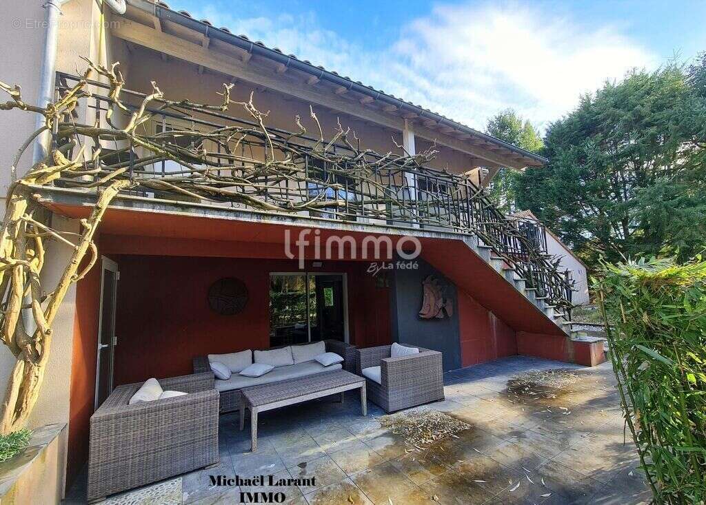 Maison d'architecte + maison indépendante – 5 300 m², piscine - photo 25
