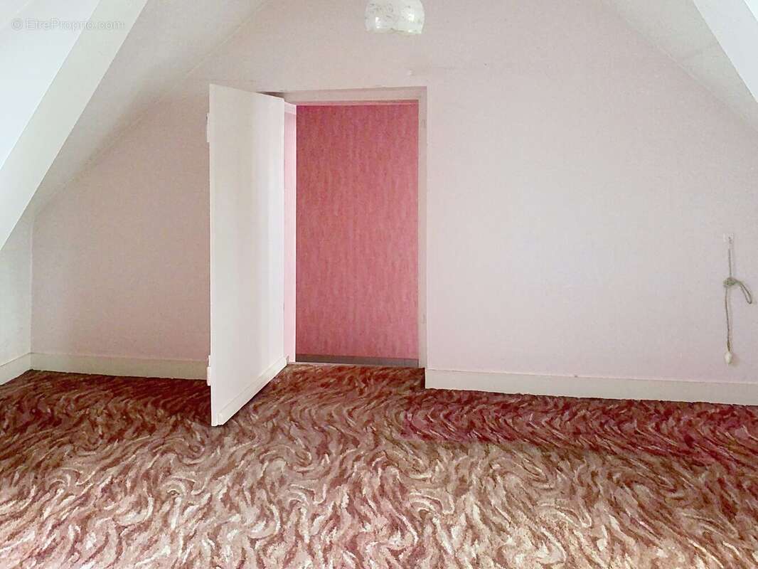 Maison à LA MEMBROLLE-SUR-CHOISILLE