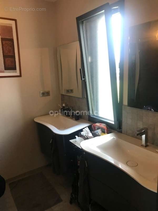 Maison à GLOS-SUR-RISLE