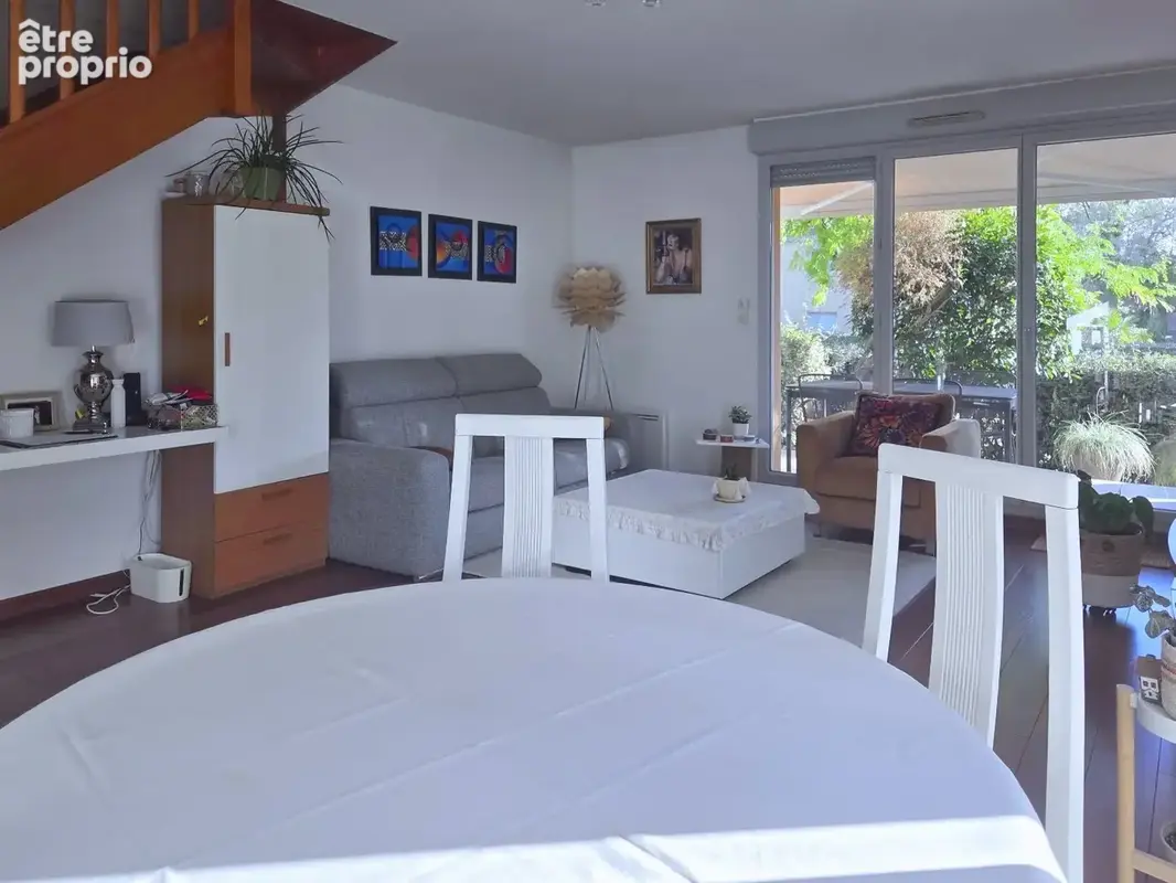 Appartement en duplex avec jardin - photo 3