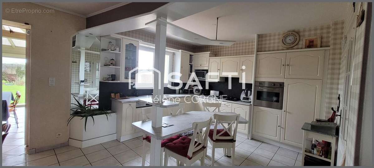 Maison 110 m² à Senonnes  - photo 3