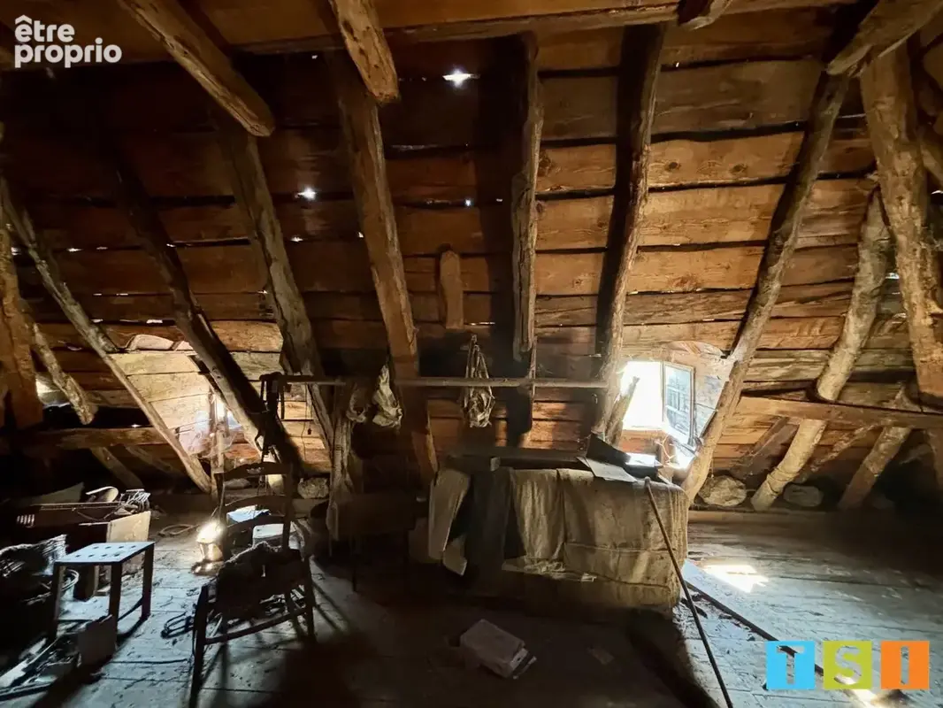 Maison authentique en pierre au cur d'un village typique des Pyrénées - photo 7