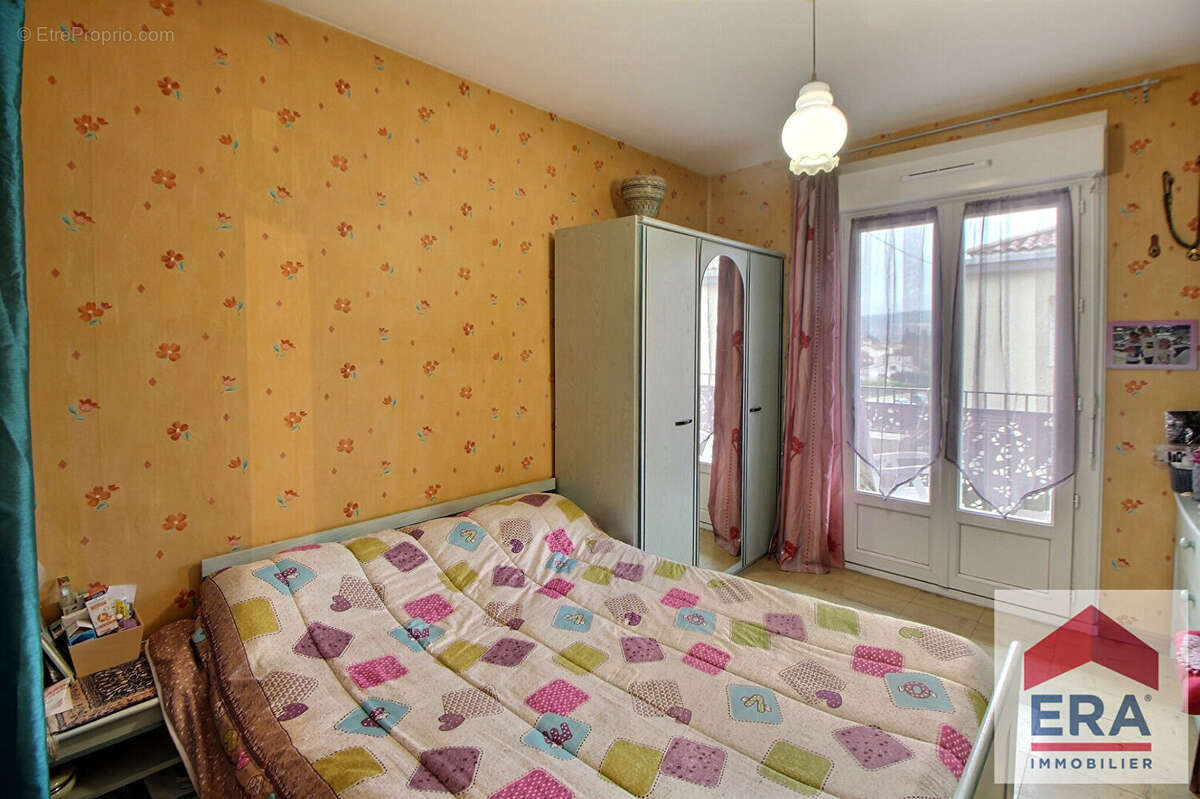 Appartement à SAINT-RESTITUT