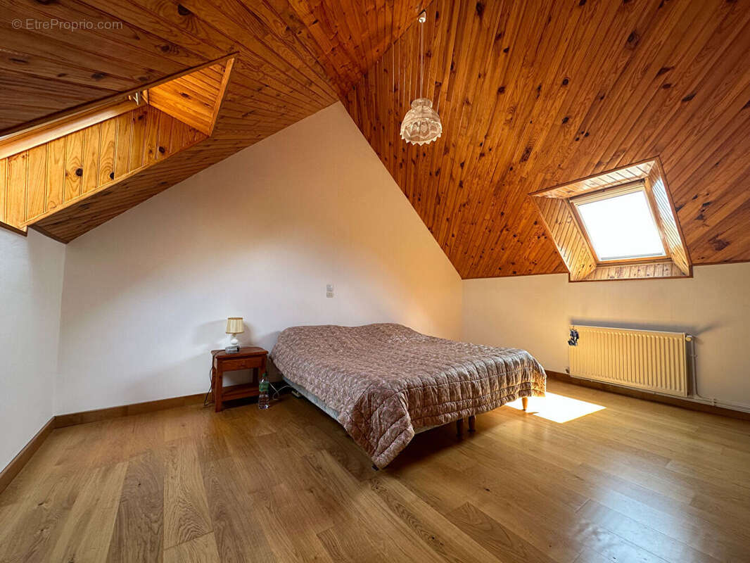Corps de ferme 243m² à misy-sur-yonne - photo 11