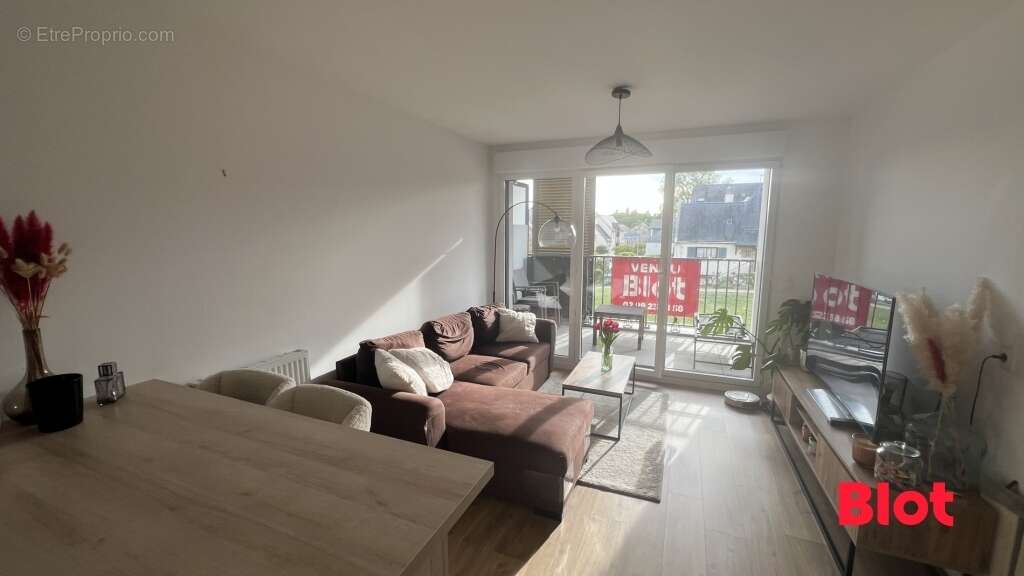 Appartement à LIFFRE
