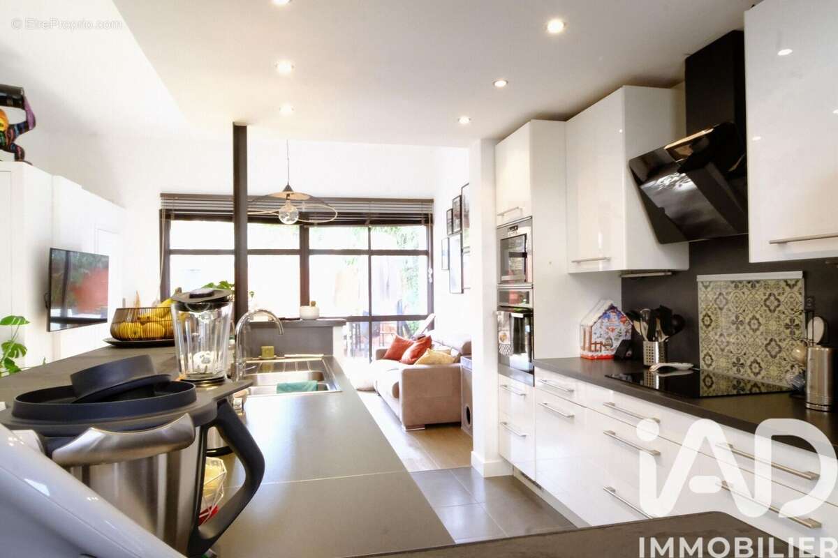 Photo 5 - Maison à SALON-DE-PROVENCE