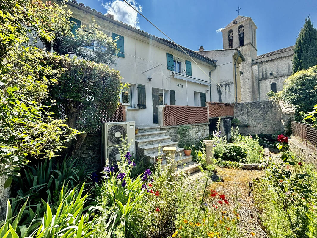 Maison à MALAUCENE