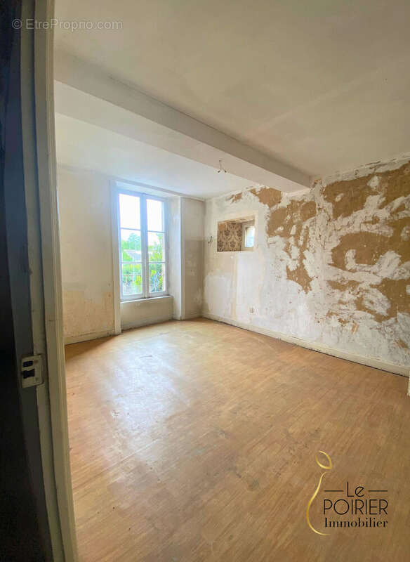 Appartement à LAMBALLE