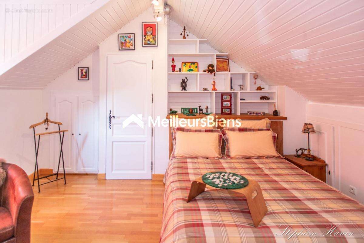 Maison à NEUVECELLE