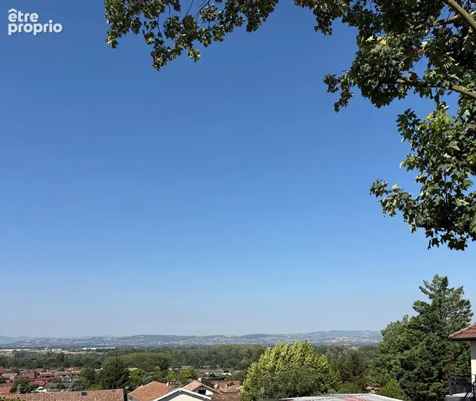 Massieux - Terrain à batir de 750 m2 avec vue - photo 7