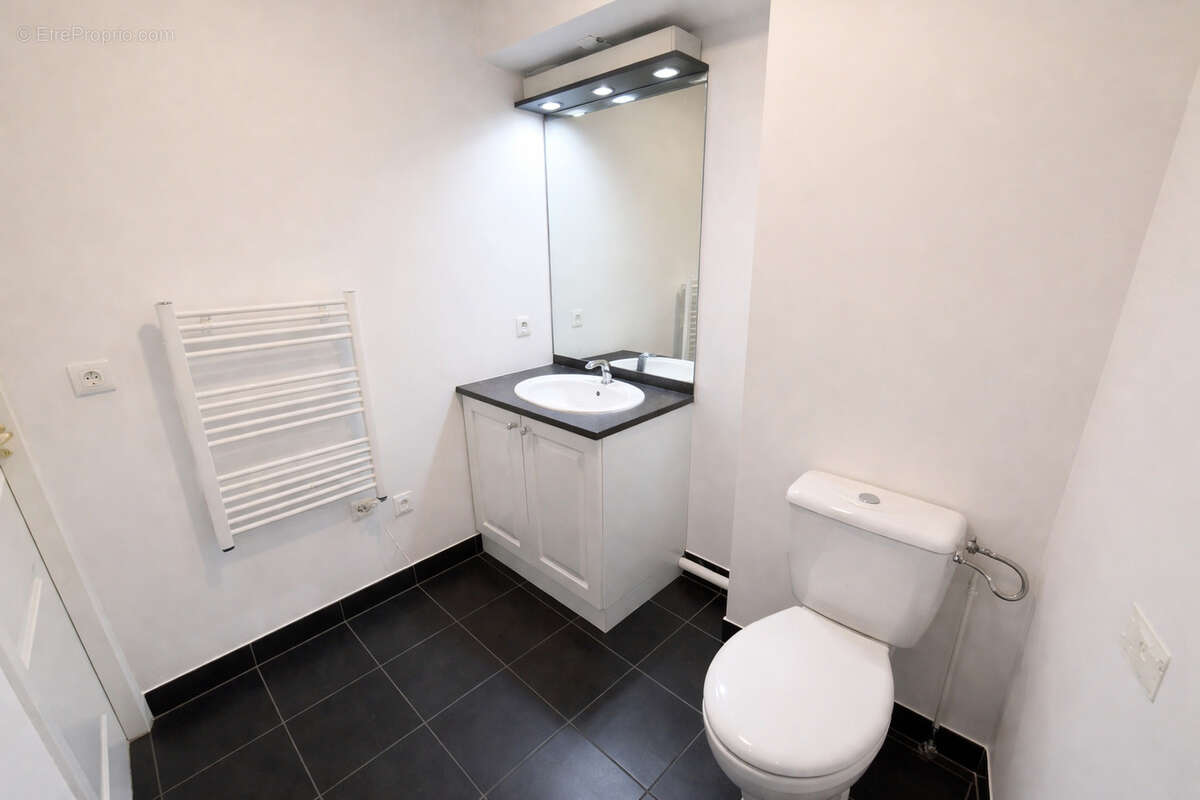 Appartement à PERSAN