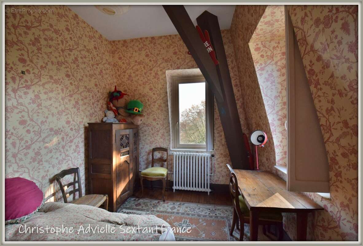Immense maison de Maître avec sa maison d'amis et ses dépendances sur parc de 8 HA sur Bergerac - photo 12
