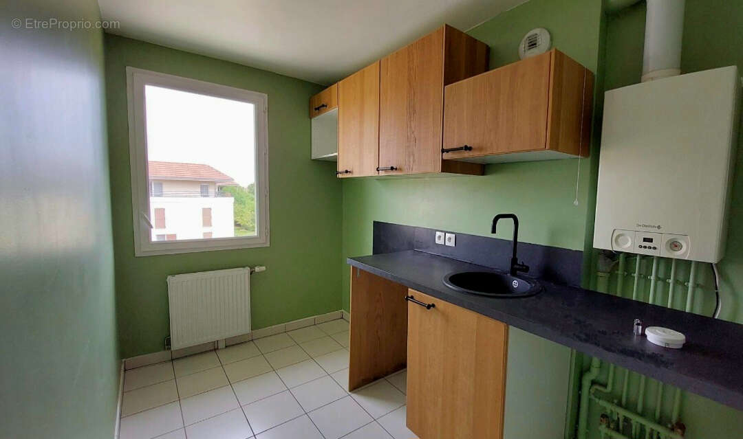 Appartement à SAINT-PIERRE-DU-PERRAY