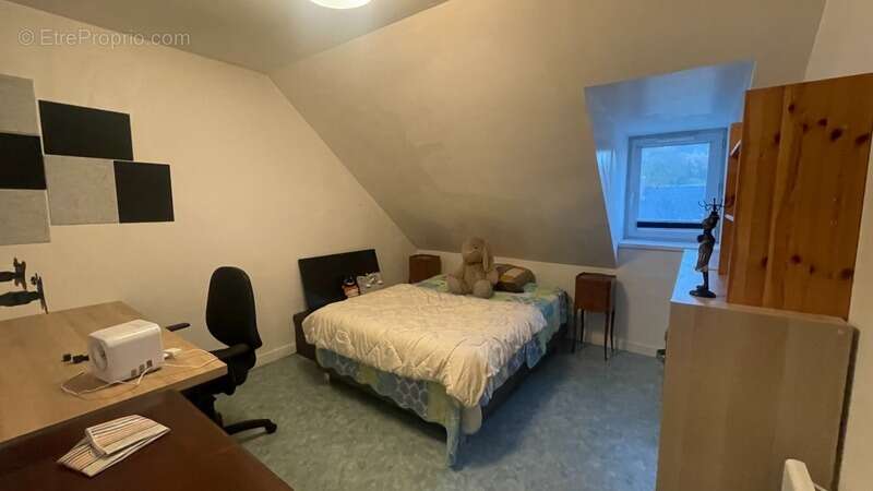 Maison à SAINT-NICOLAS-DU-PELEM