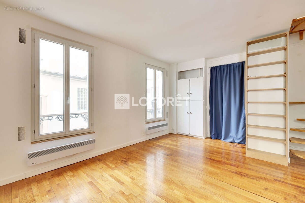 Appartement à PARIS-12E