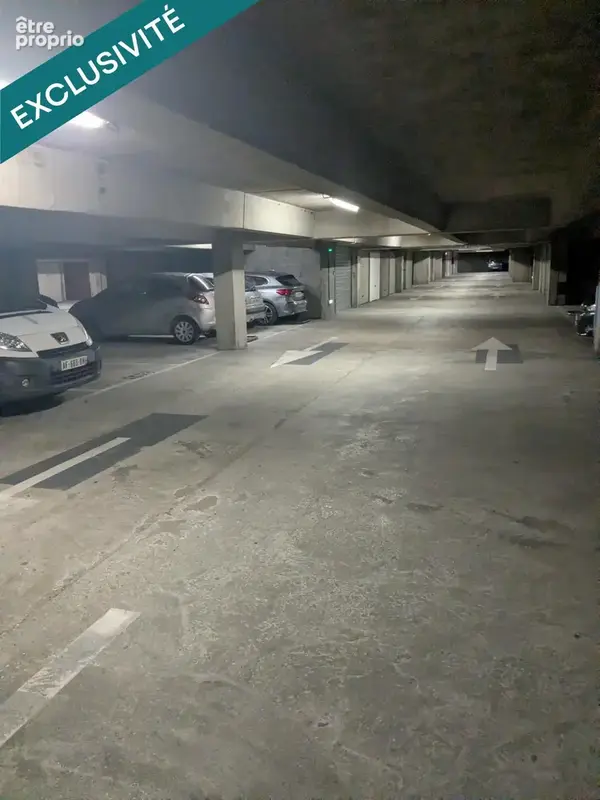 Photo 1 - Parking à TOULOUSE