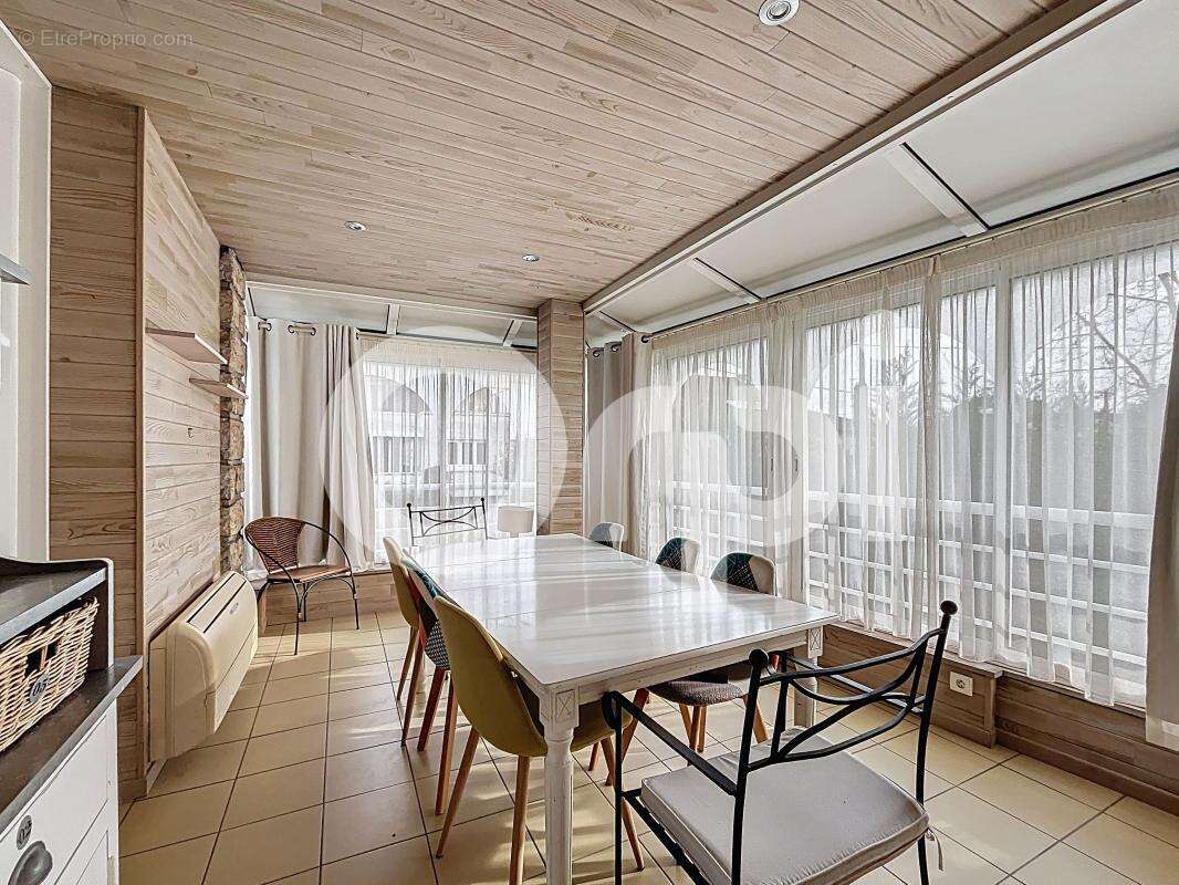 Maison à BRIVE-LA-GAILLARDE