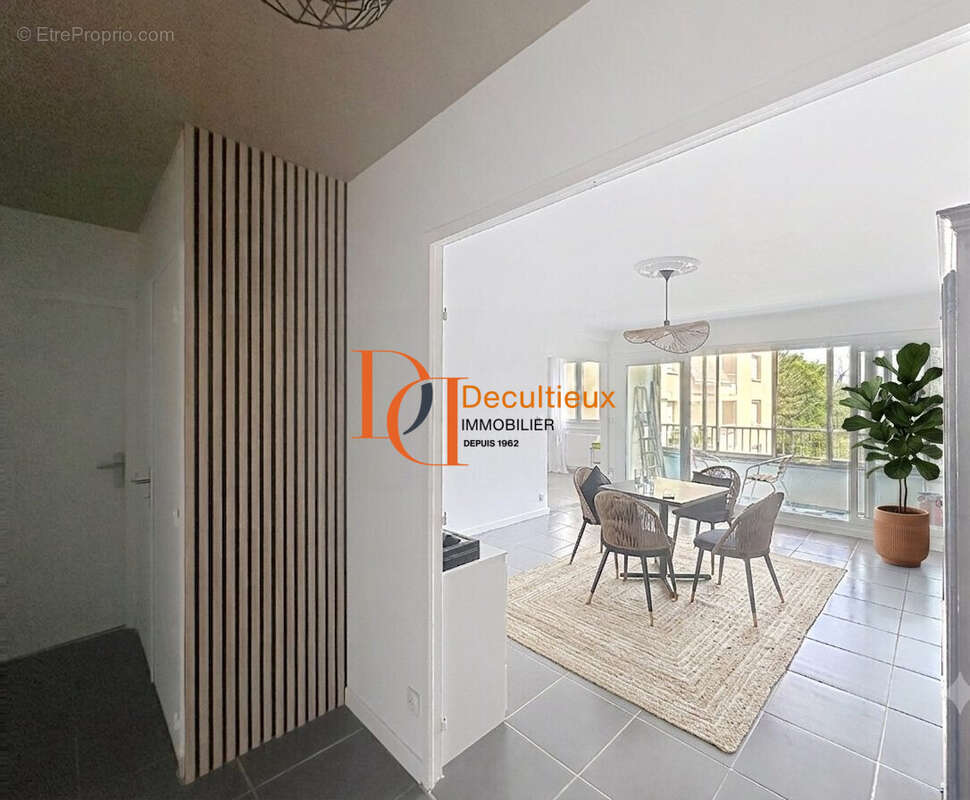 Appartement à SAINTE-FOY-LES-LYON