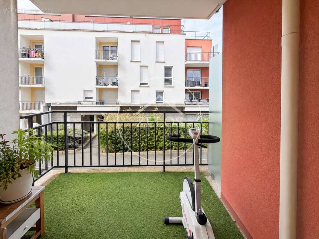 Appartement T2 - CORBEIL ESSONNES - Spécial investisseur - photo 4
