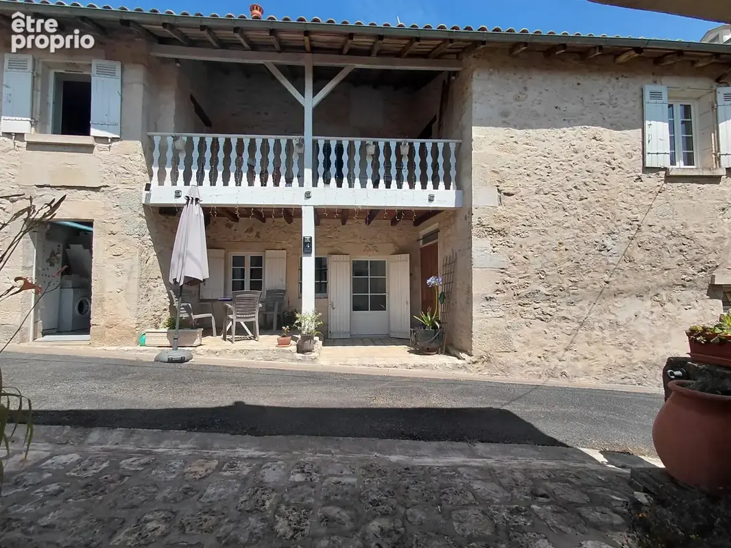 Proche du Château, Maison en pierre à Château l'Evêque - photo 32