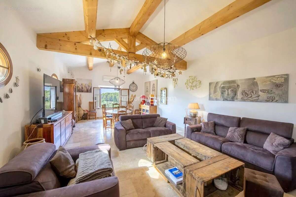 Maison à DRAGUIGNAN